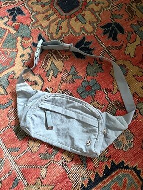 Lululemon crossbody/belt bag